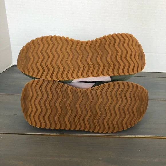 New Balance 237 Women’s Pastel Blue Pink Olive Retro Runner Sneakers - Picture 8 of 10